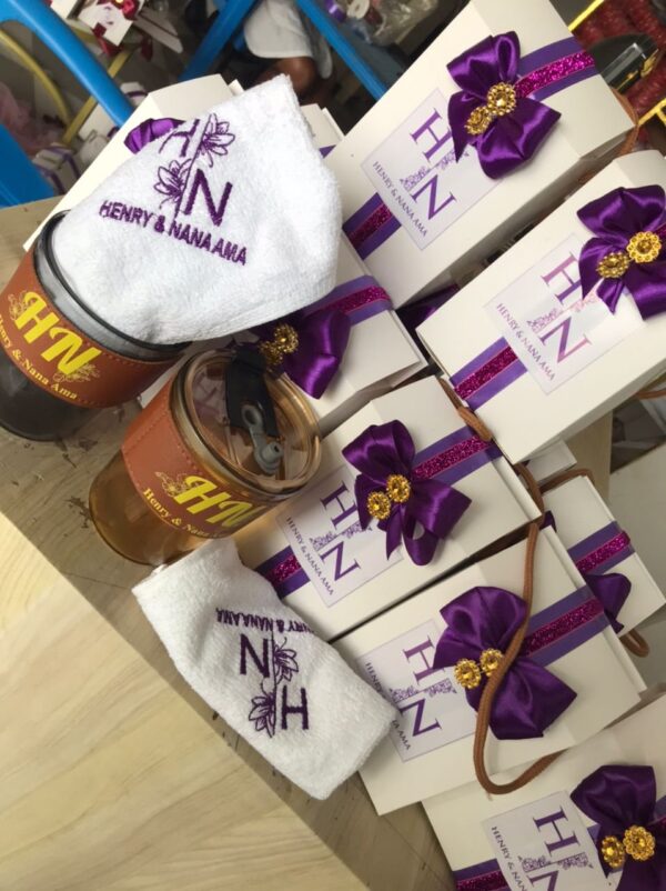 CUSTOMISED/PACKAGED GLASS TUMBLERL/STRAW plus facetowel